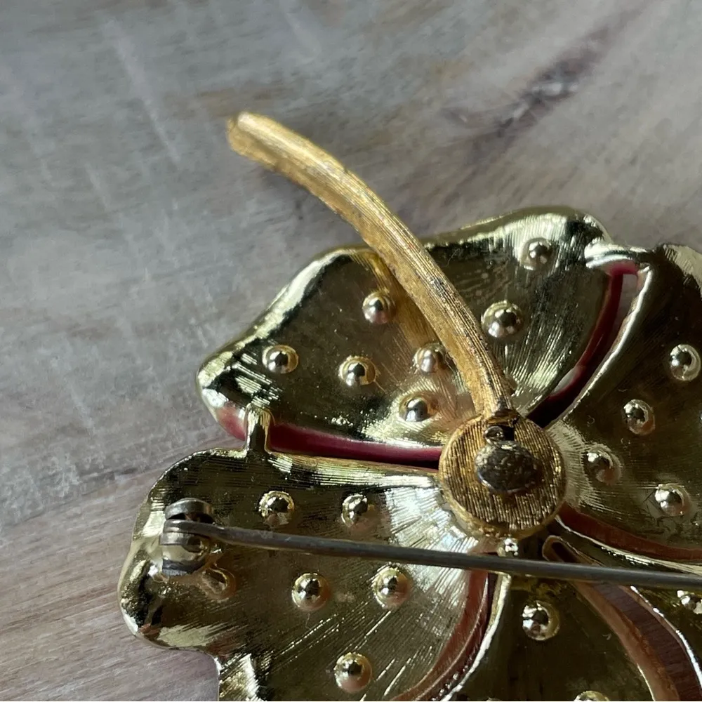 Vintage Vibrant Pansy Brooch Gold Toned Mod Rhinestones Red - Image 8