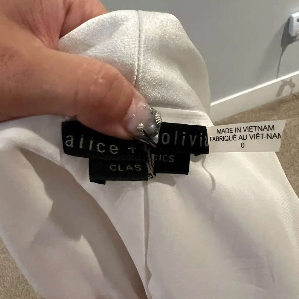 Alice + Olivia Valentina tuxedo mini dress - Image 8