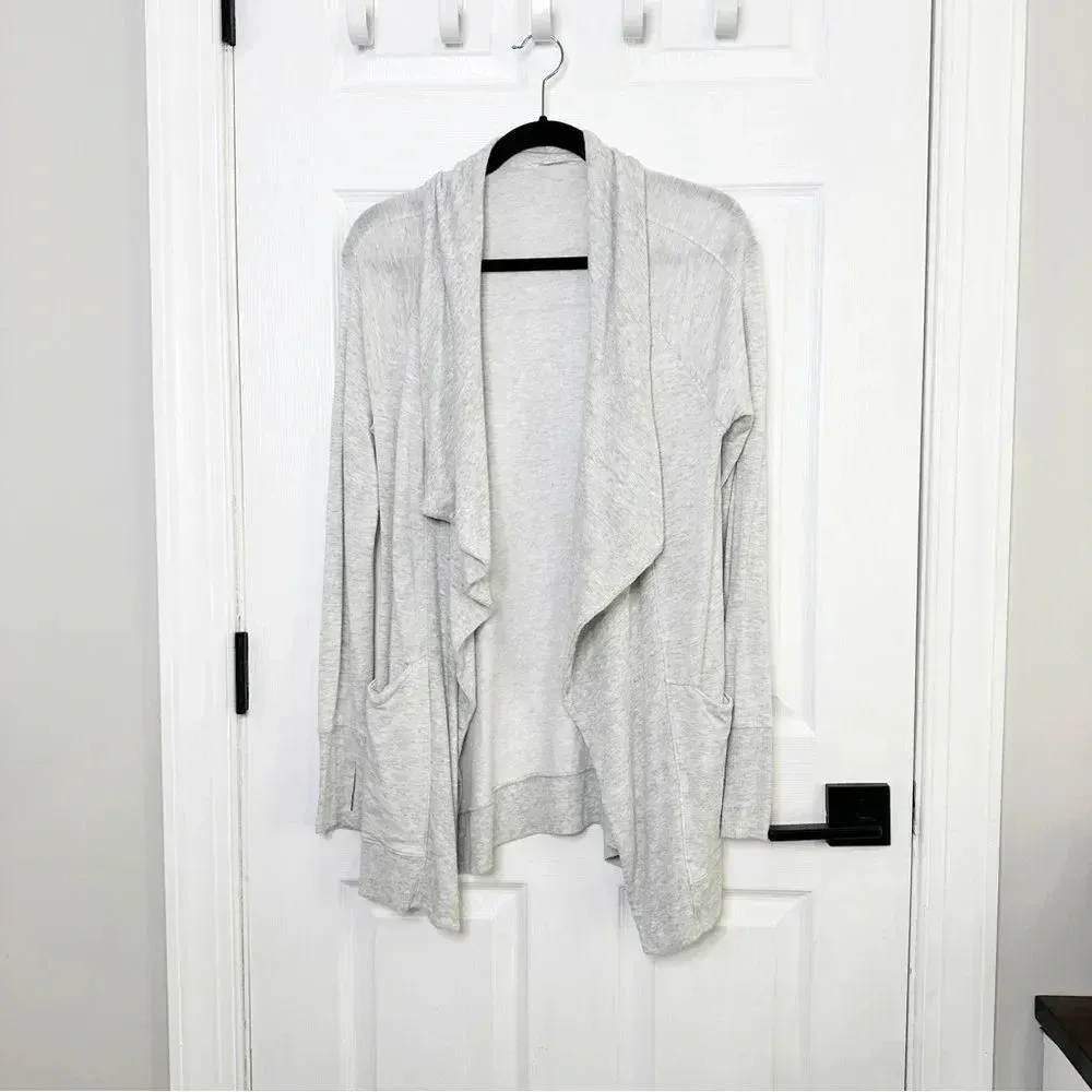 ATHLETA Studio Wrap‎ Magnetic Cardigan Light Grey Size XXS - Image 2