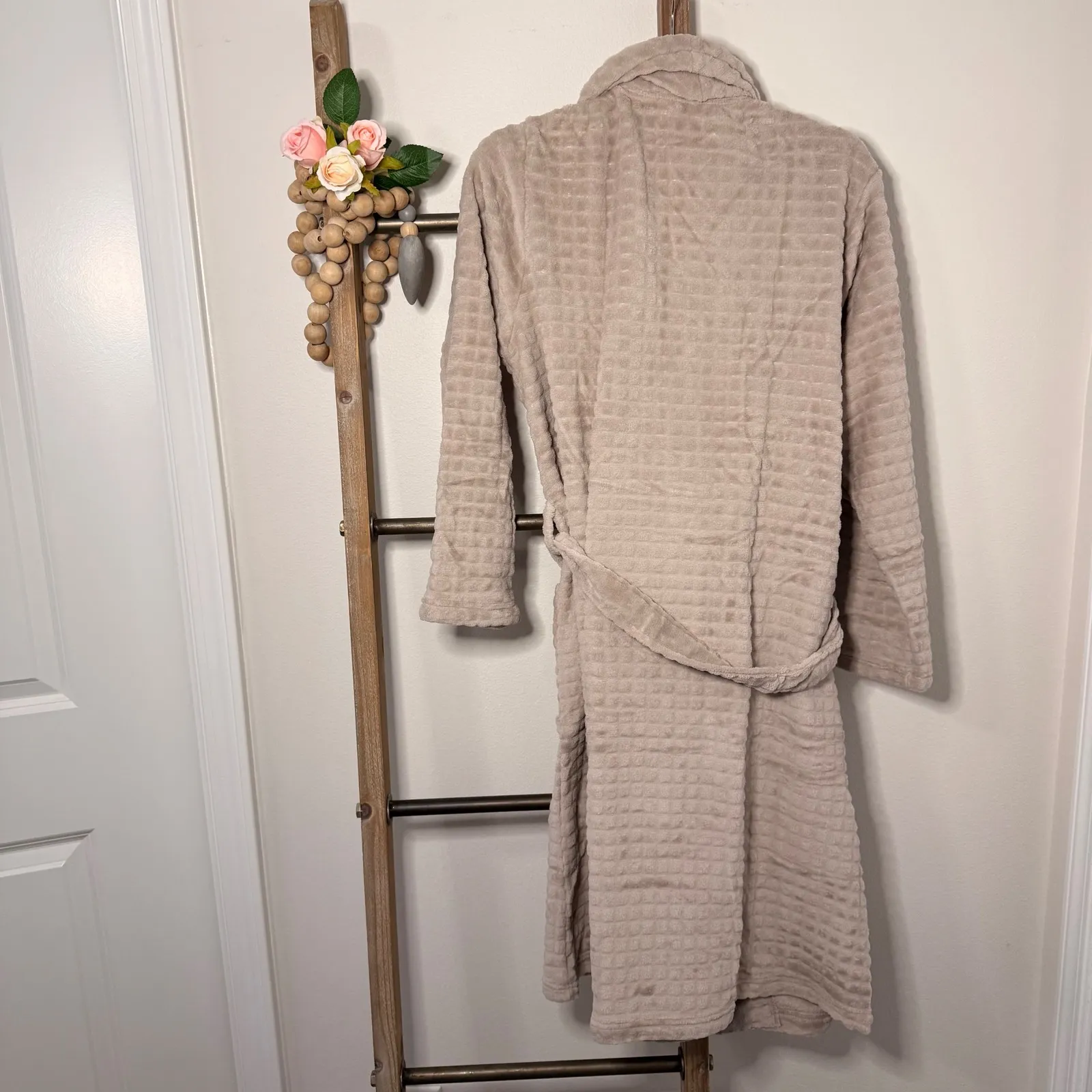 Ulta Lounge Plush Waffle Knit Robe Bathrobe Beige Cozy Loungewear Large XL Tan - Image 6