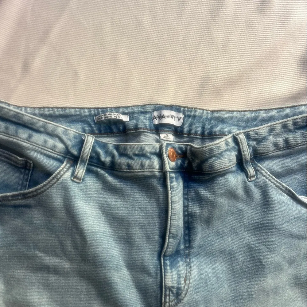 Women's Light Blue Denim Shorts - Image 3