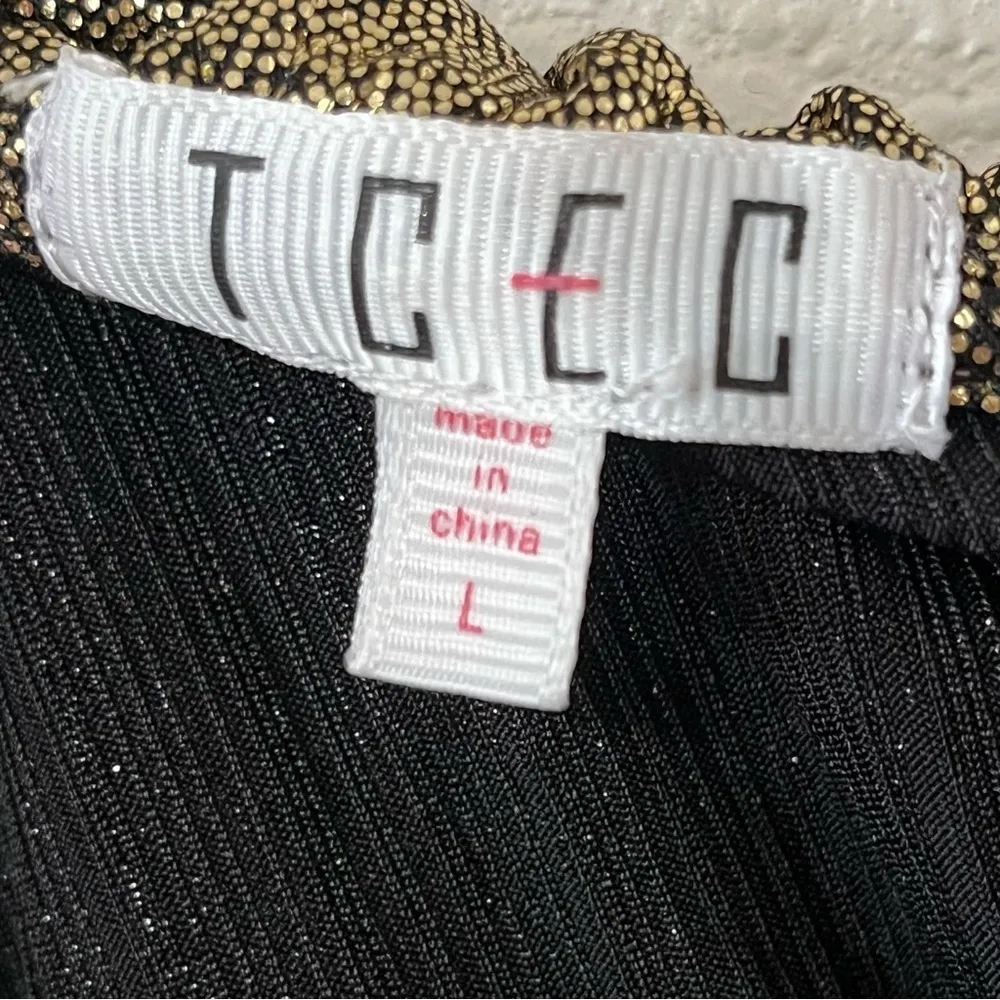 TCEC Gold Shimmer One Shoulder Ruffle Top Size L‎ Going Out Party Holiday - Image 3