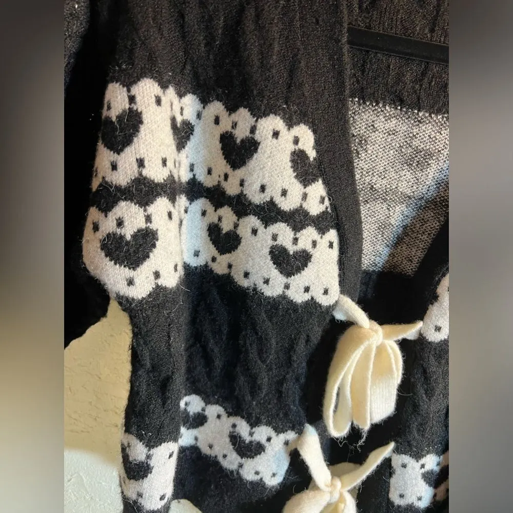 Sweater Nobody’s Child, black w/ hearts and bows to tie front, unique cropped Size undefined - Image 3