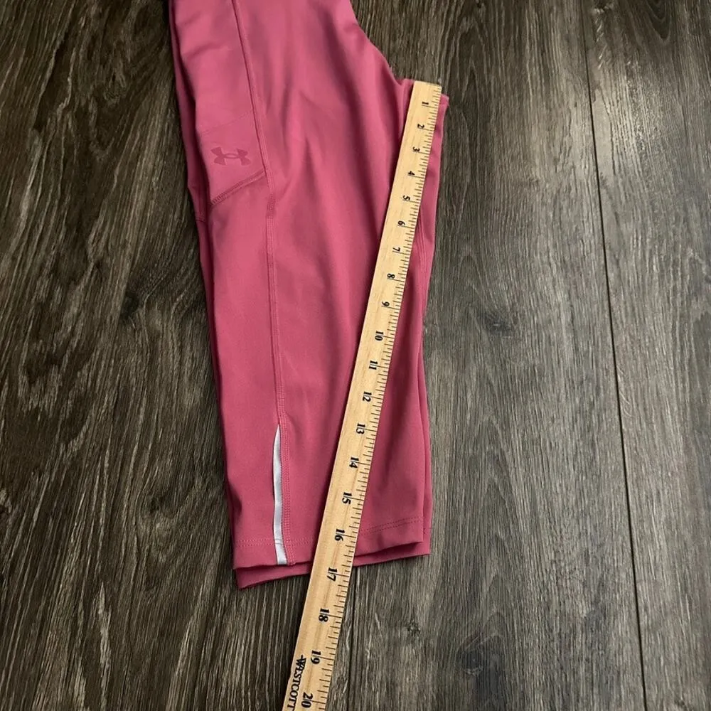 Under Armour Fitted High Rise Capri size Medium - Image 7