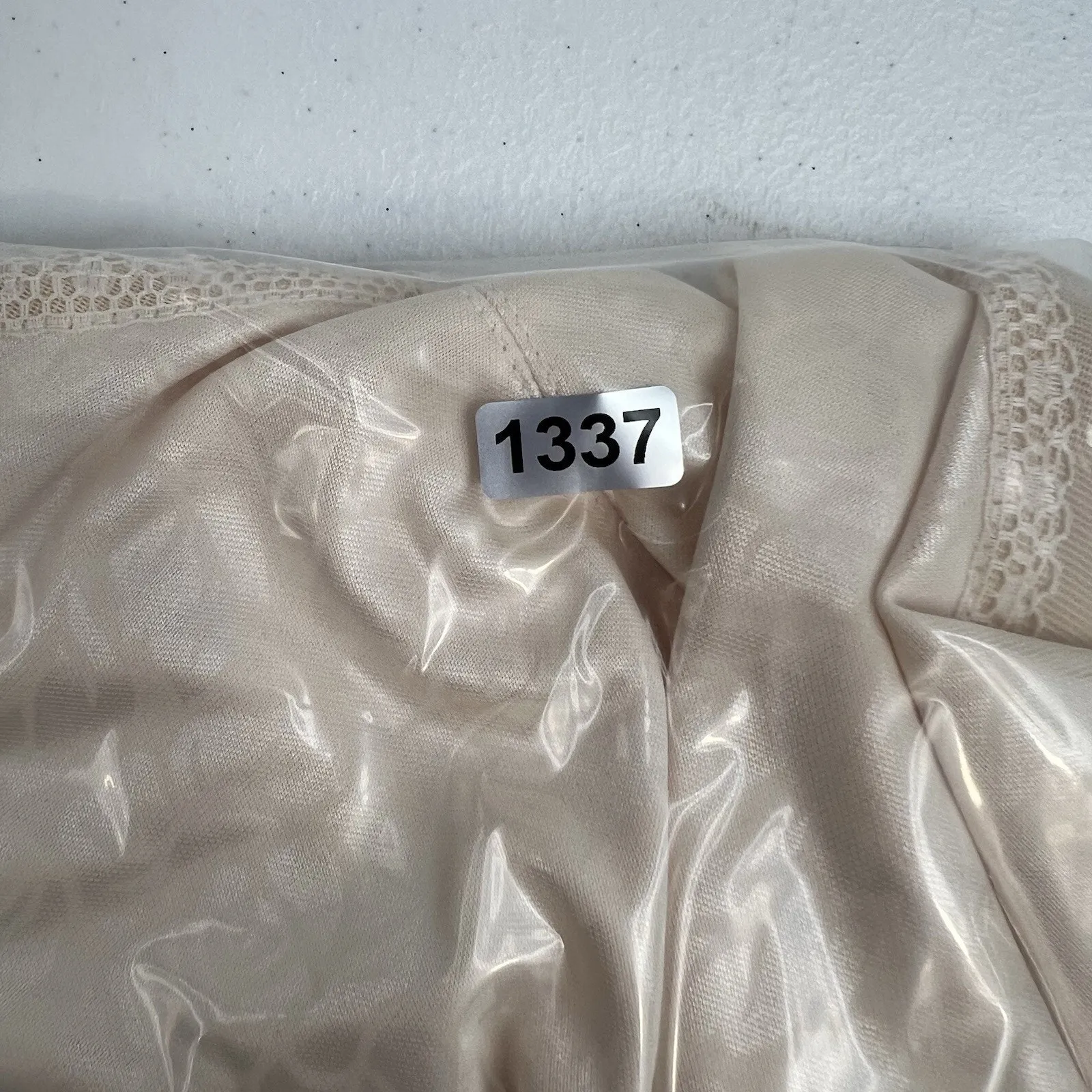 Underscore 48DD 48E Bra Unlined Wirefree Full Coverage Beige Lift Support Tan Size undefined - Image 14