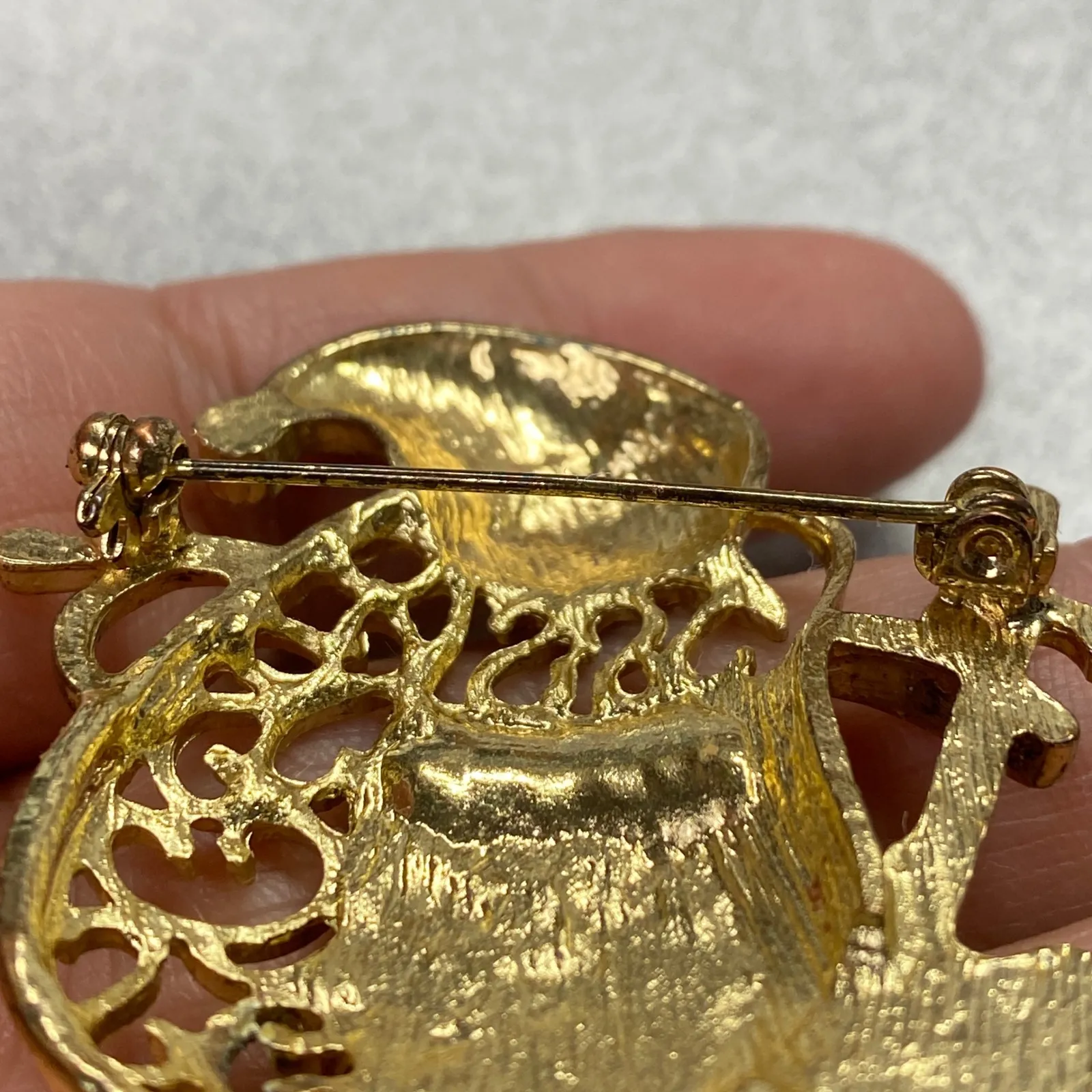 Cute Snowman Brooch Pin Rhinestone Enamel Festive Christmas Holiday Jewelry Gold - Image 2