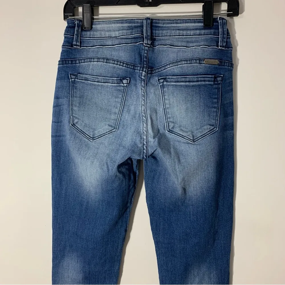 Kancan Mid Rise Skinny Distressed Jeans Size 7/27 Blue - Image 12