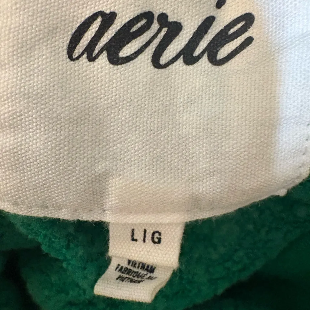 Aerie Forest Green Cozy Patchwork Sherpa - Image 5