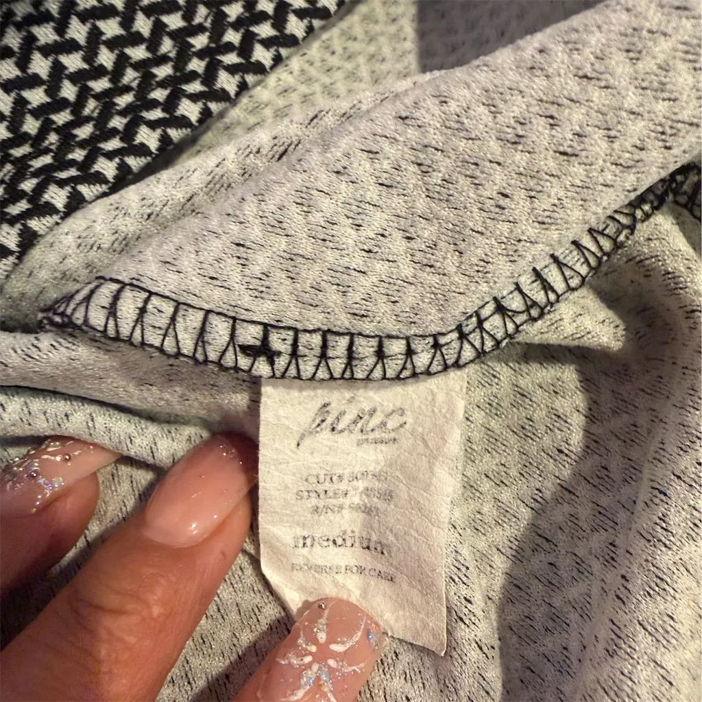 Talbots pinc premium Women's M Black Geometric Knit Pencil Skirt Knee Size M - Image 4