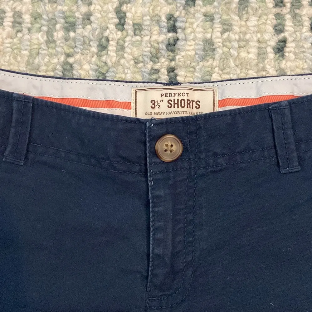 3 1/2 inch Navy Khaki shorts - Image 4