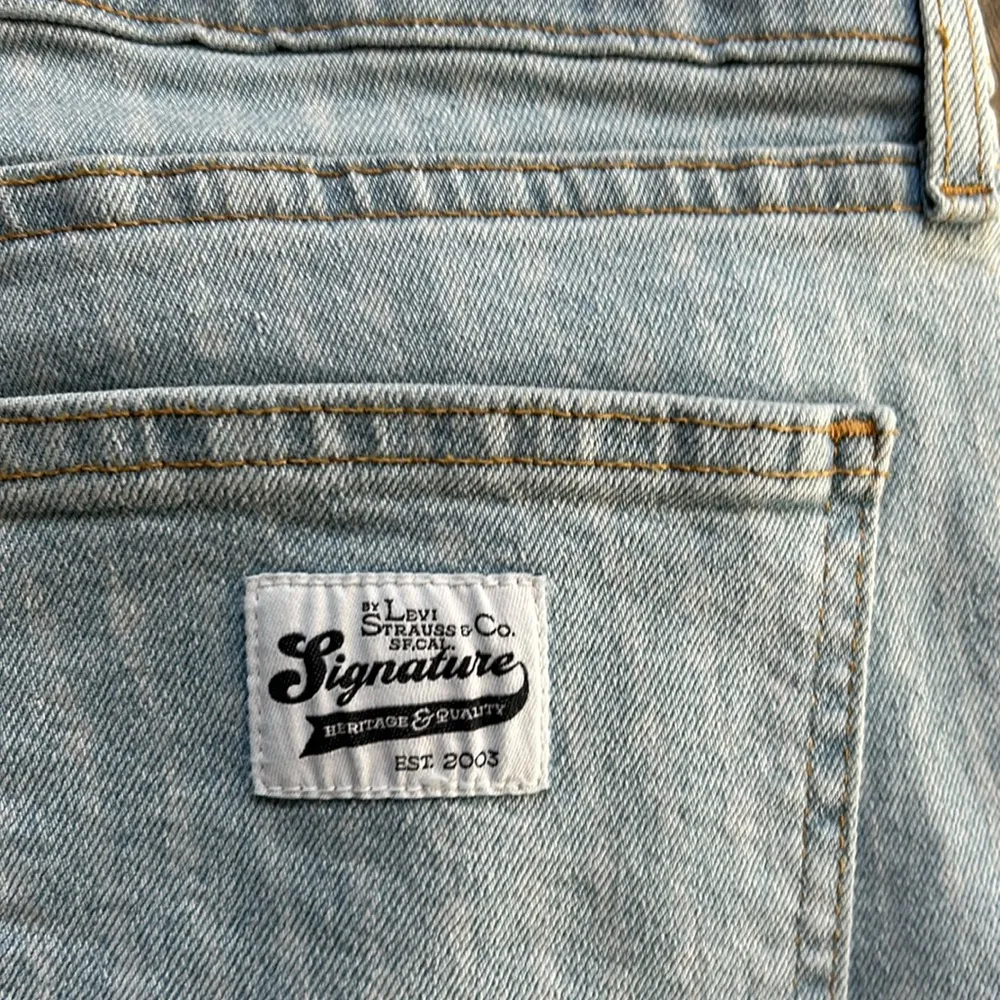 Levi Strauss signature gold stripe cuffed jeans hertitage boyfriend - Image 6