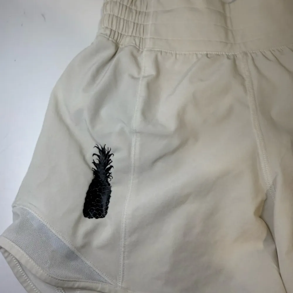 Lululemon Hotty Hot Hawaii Exclusive Pineapple Off White Lined Short 4" Inseam 2 - Image 3