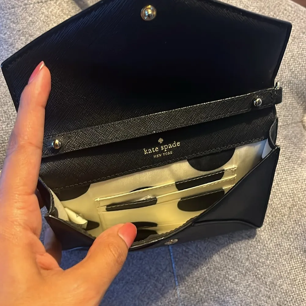 Kate Spade Crossbody Mini Envelope Two-way Bag EUC - Image 5