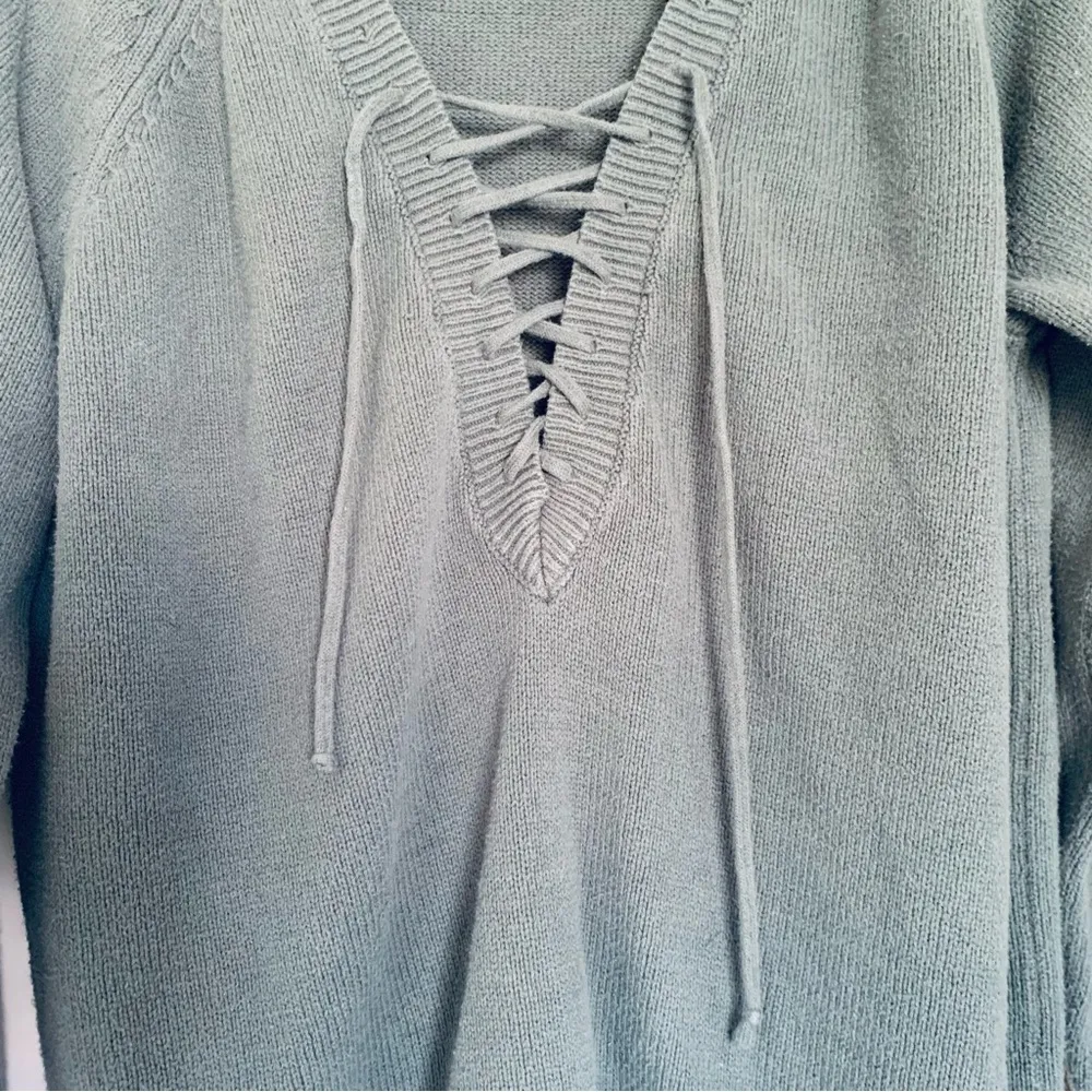 Forever 21 Forest Green Lace-Up Pullover Knit Sweater | Size: L - Image 3