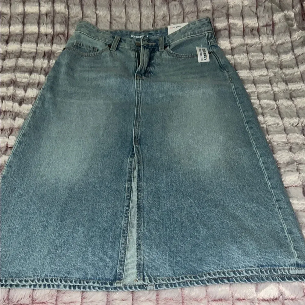 Old Navy Blue Gold Midi A-Line Skirt with Slit‎ - Image 4