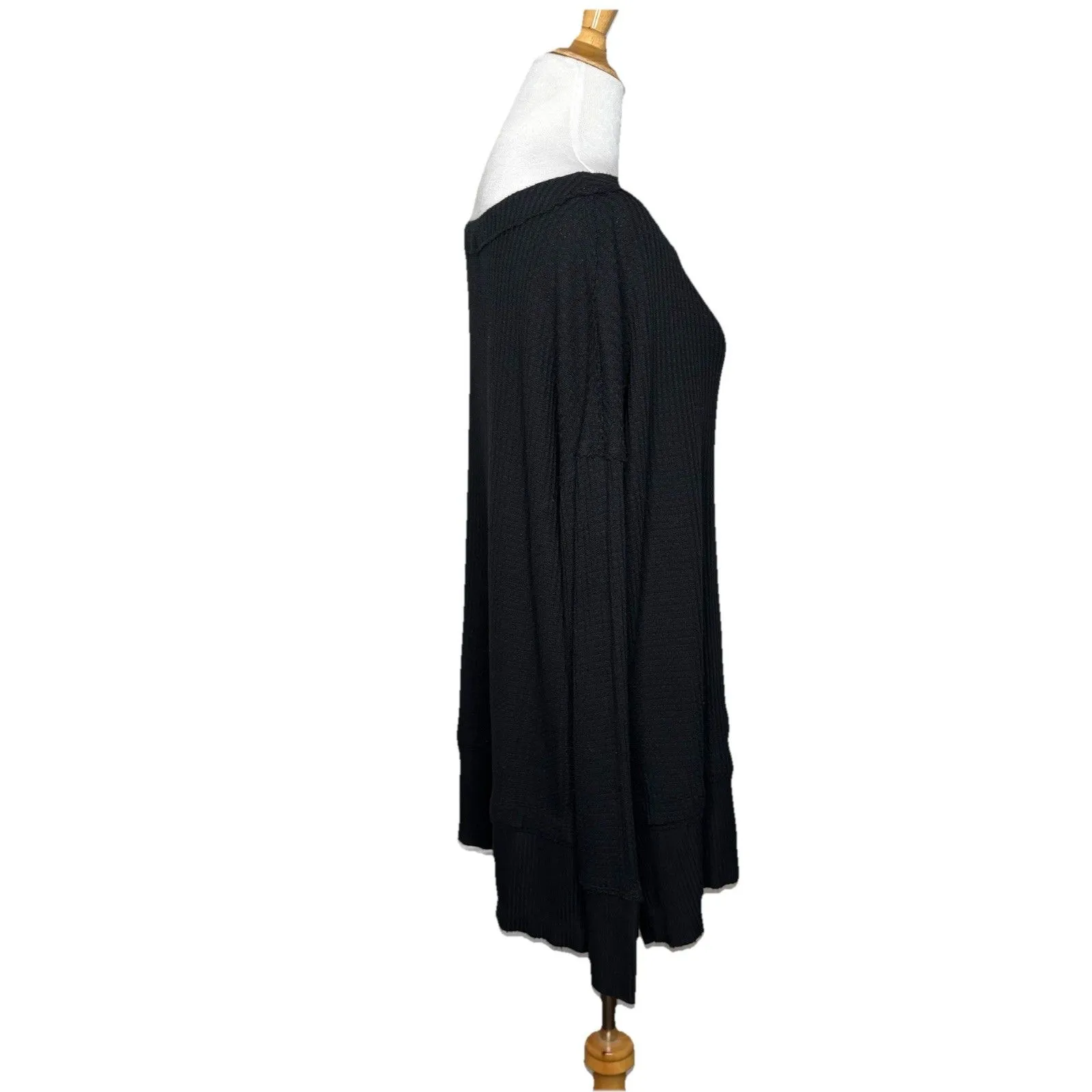 Free People We The Free Black Waffle Knit Long Sleeves Thermal Shirt Size Small - Image 4