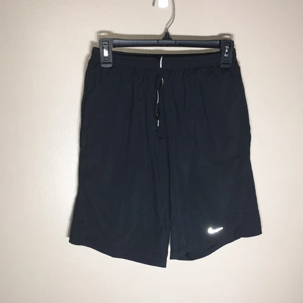 Nike dri-fit shorts running shorts size small active shorts gym sports wear​​ - Image 3