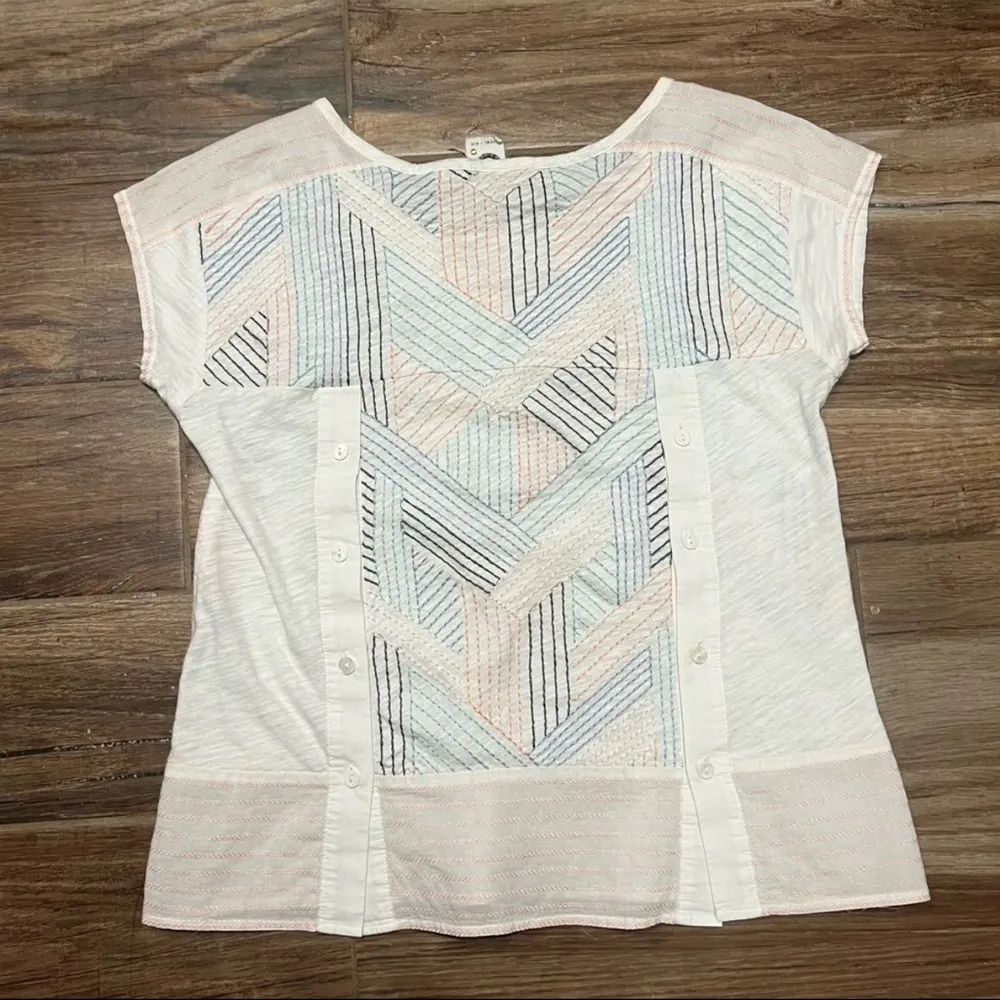 Anthropologie Akemi + Kin Embroidered Sienna Top - Image 5