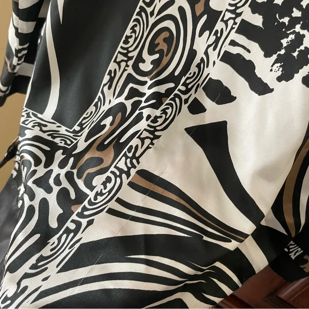 Satin Tribal Animal Print Long Sleeve Tunic Blouse Medium Black - Image 4
