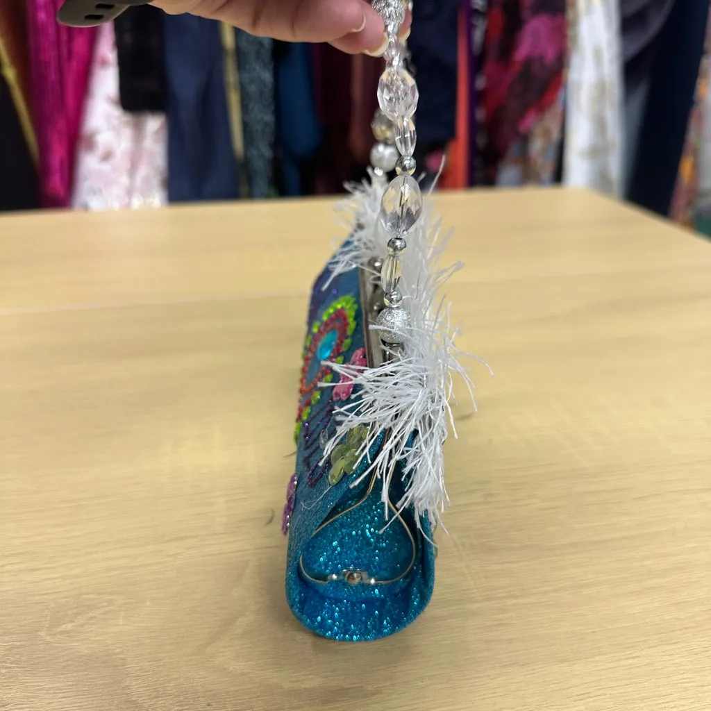 Nyx Mardi Gras Parade Blue Clasp Top Hand Decorated Clutch Purse EUC - Image 4