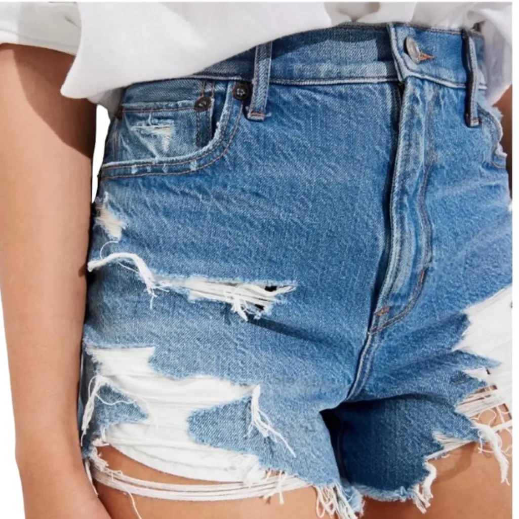 AE Strigid Denim Highest Rise 90s Boyfriend Short - Image 6