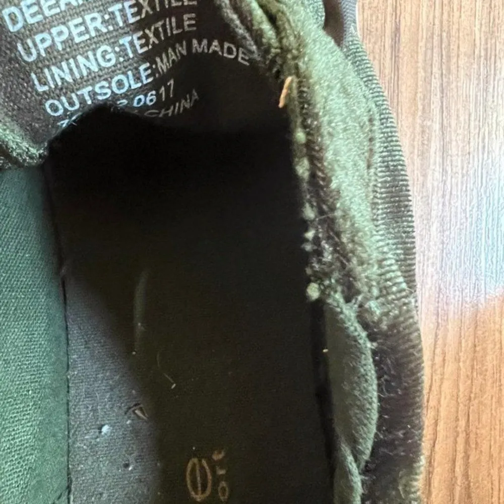 Bebe size 7.5 green shoes - Image 7