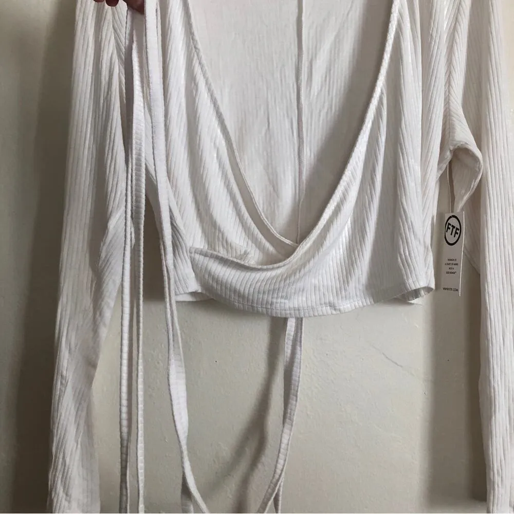 NWT Fashion to Figure Plus Size White Ribbed Long Sleeve Crop Wrap Blouse Top - Image 4