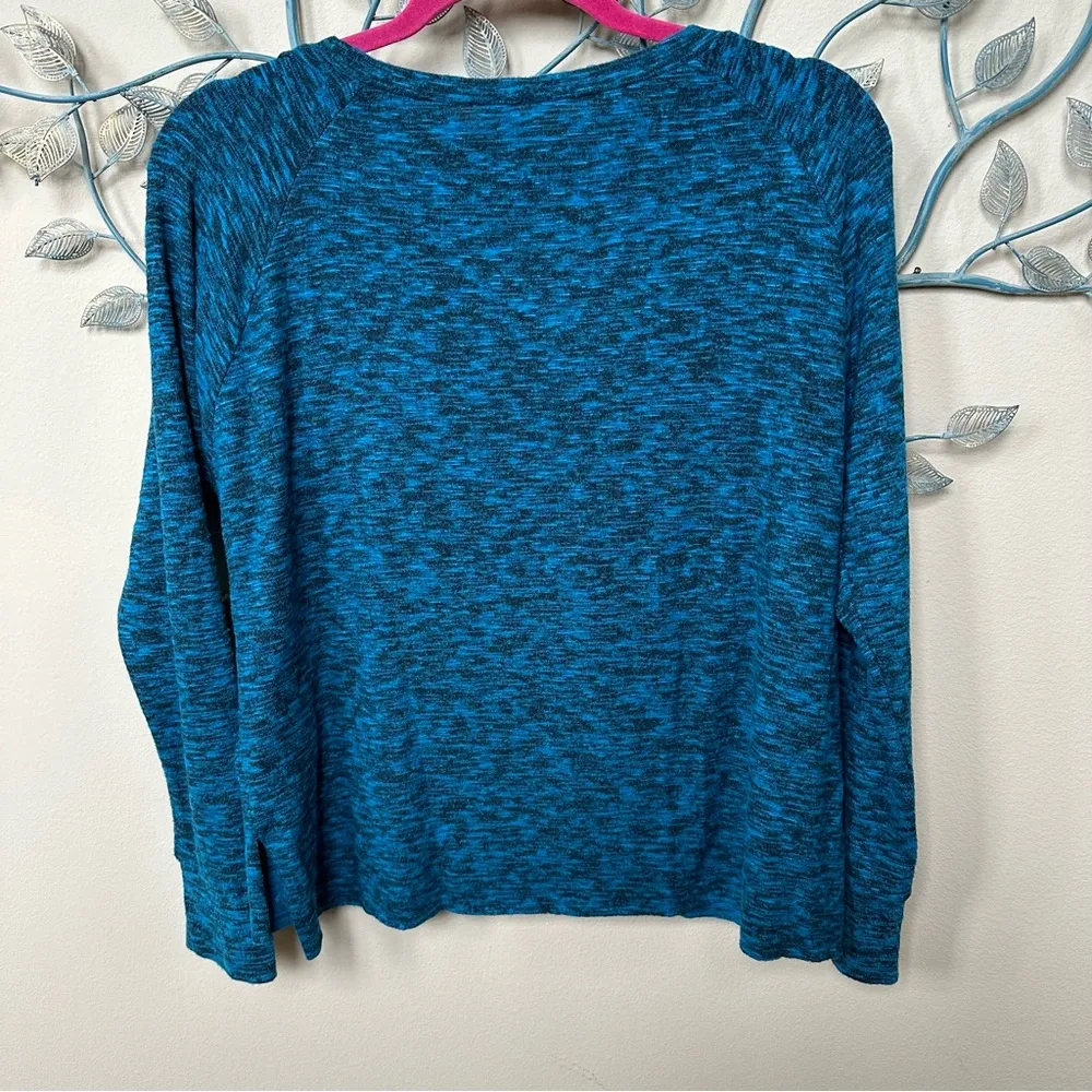 American Eagle Soft & Sexy Plush dark turquoise sweatshirt Sz M - Image 6