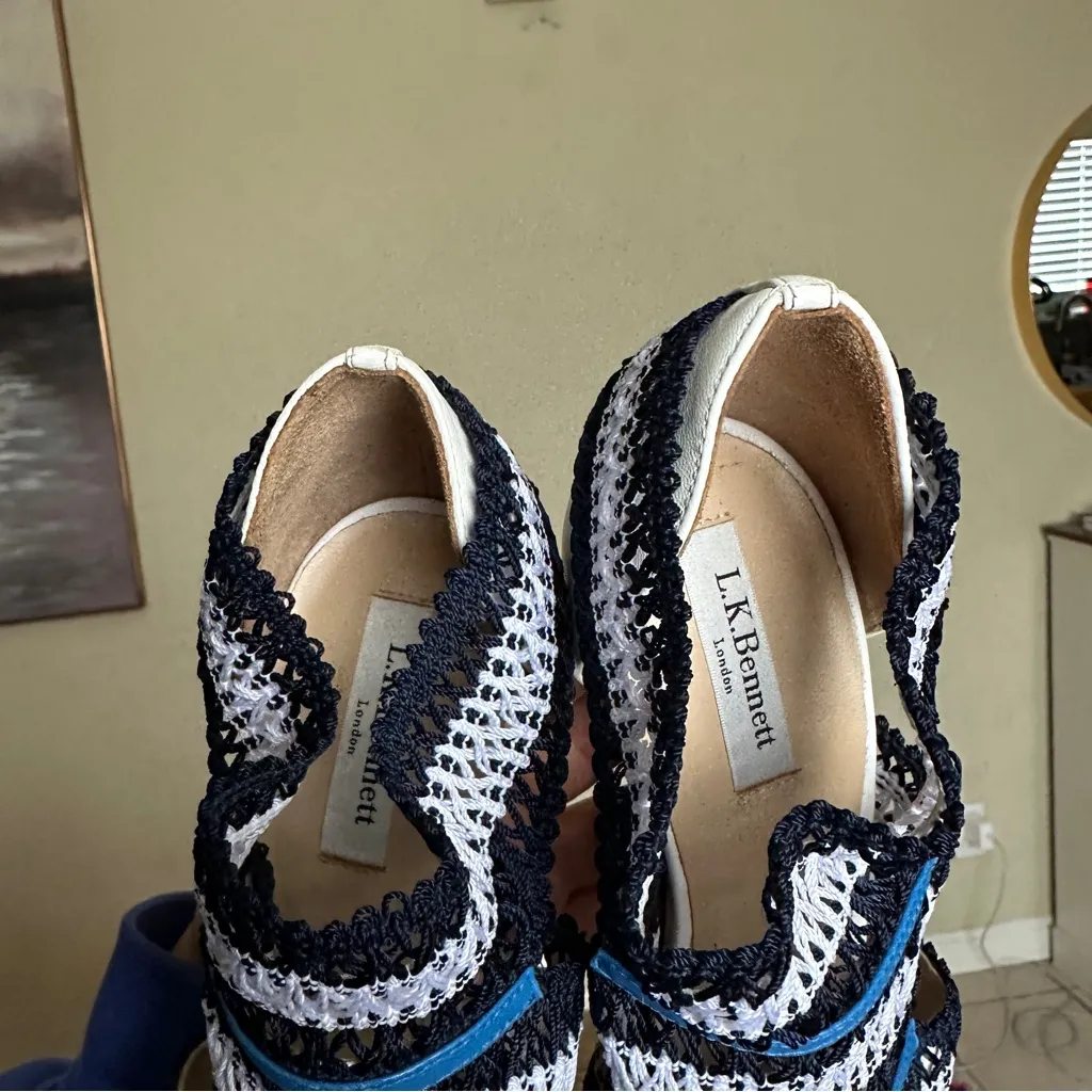 LK Bennett Eloise‎ heels blue white size 10 $425 size 40 - Image 6