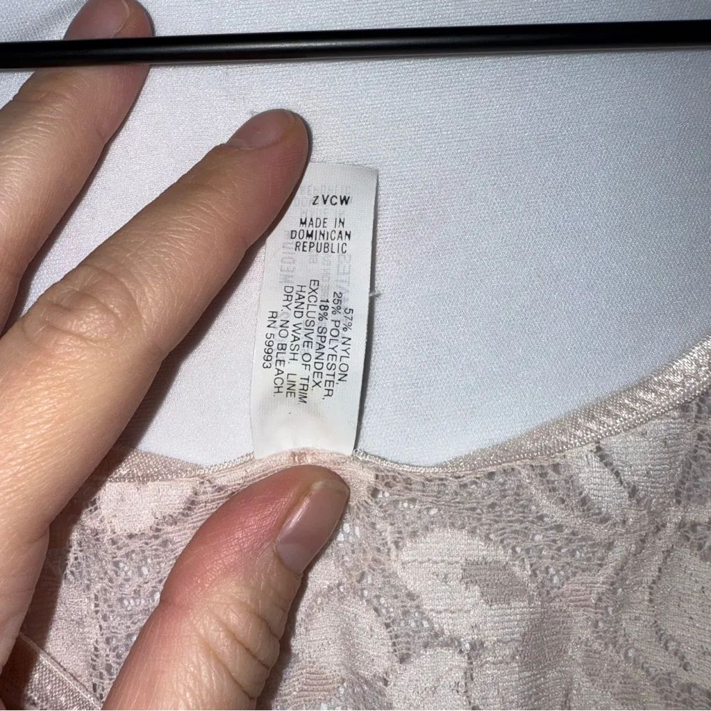 Vintage Christian Dior Intimates Lace Tank Top Light Pink‎ - Image 8