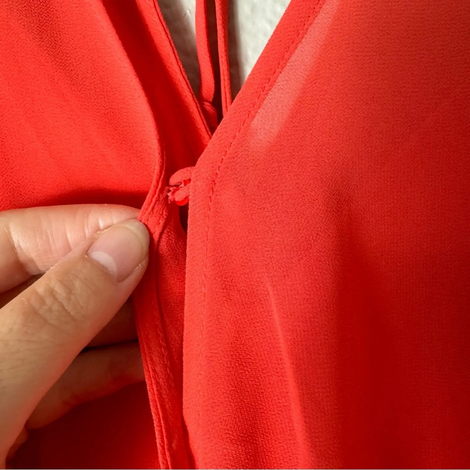 ASTR  The Label Coral Peach Ruffled Romper Size Large - Image 4