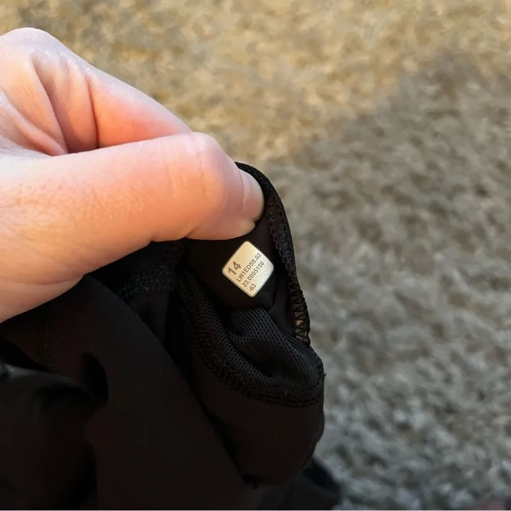 Lululemon black align halter tank size 14 - Image 6