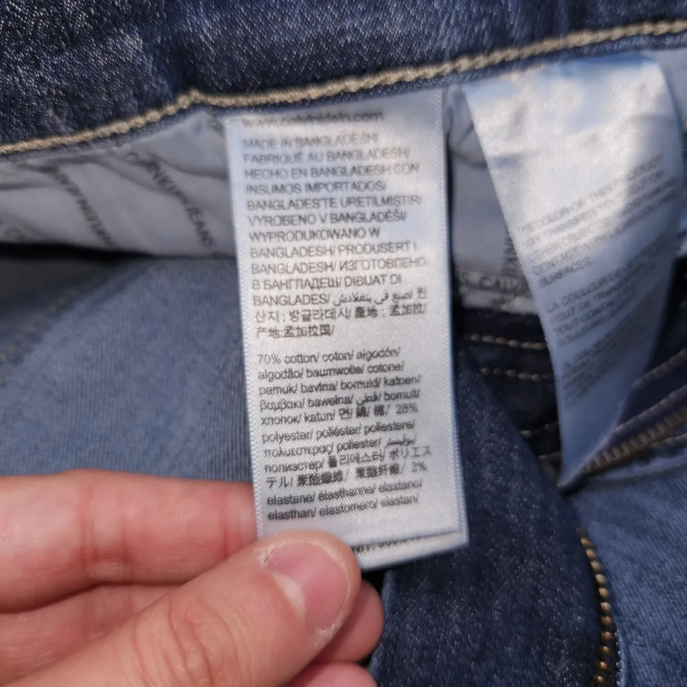 Calvin Klein Women's Straight Leg Jeans Medium Wash 36WX32L Casual Pants - Image 3