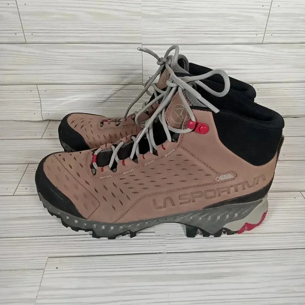LA sportiva pyramid Gtx gore tex hiking outdoors boots women's 9 - Image 3
