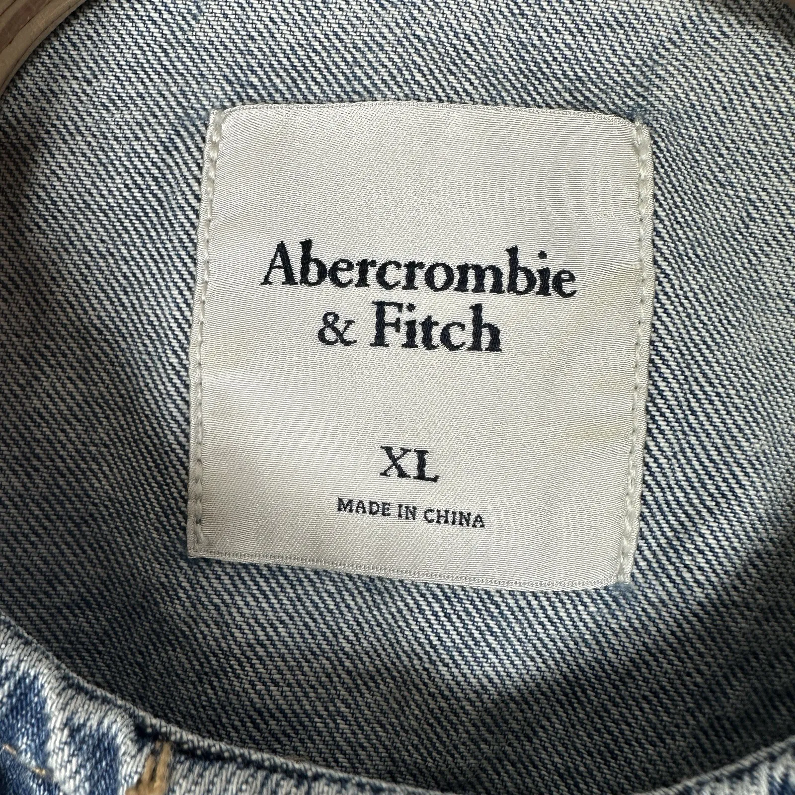 Abercrombie & Fitch Denim Jacket Womens XL Button Up Jean Collarless Medium Wash - Image 5