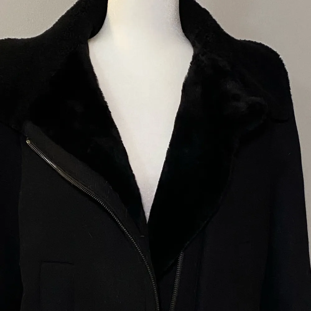 Vince cropped shearling fur lined moto jacket in black size small - Image 9