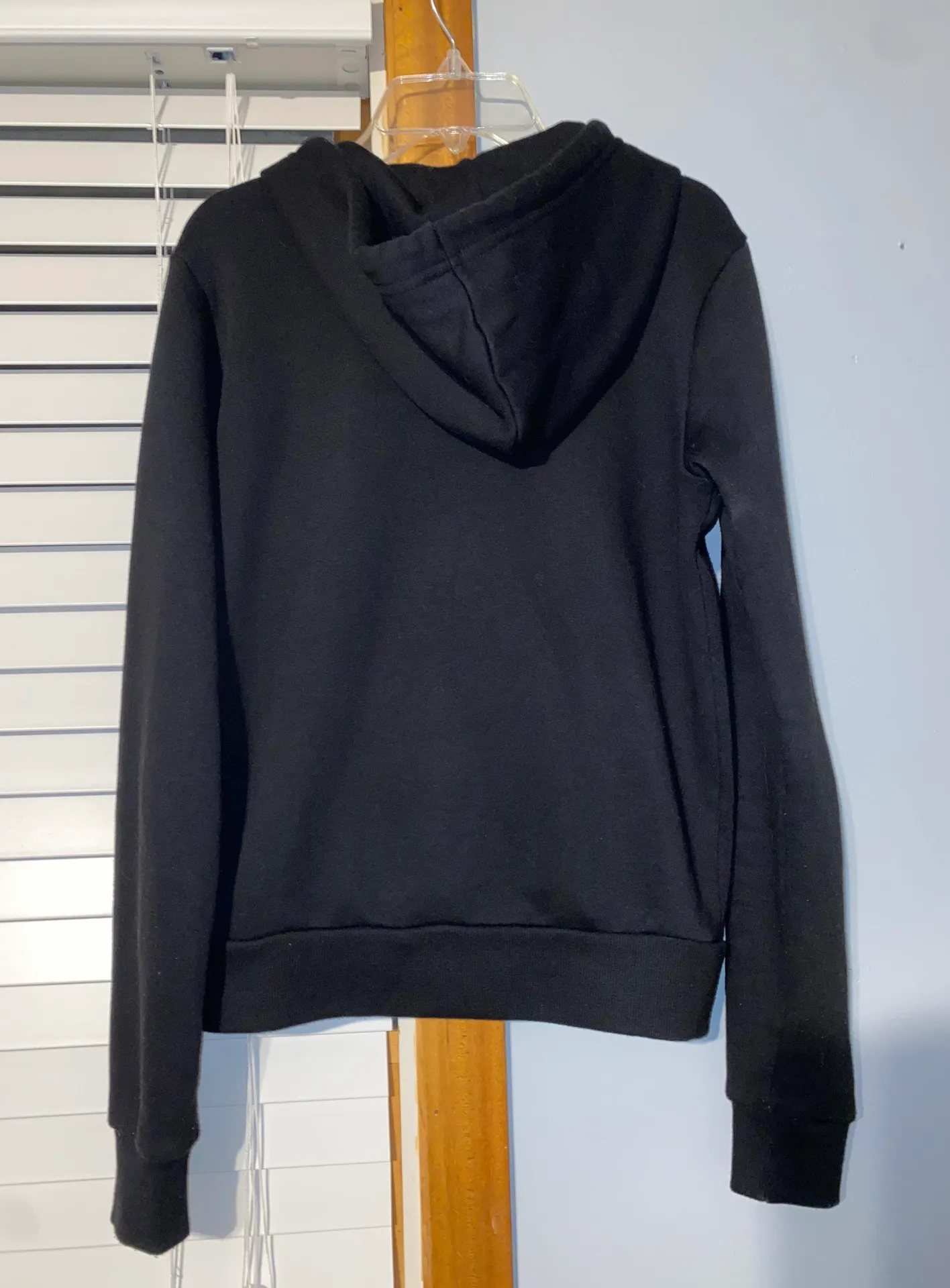 H&M Black Hoodie - Image 2