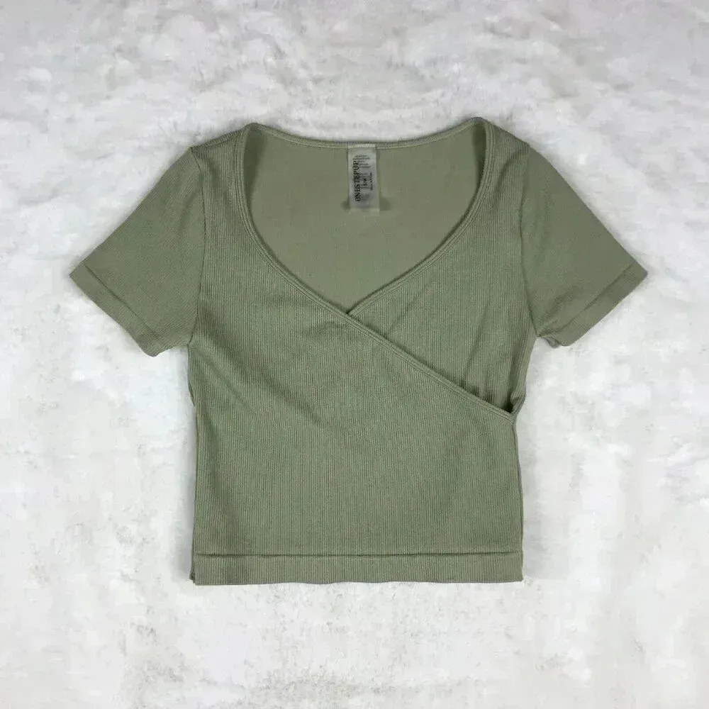One Step Up Green Crop Top SMALL/MEDIUM - Image 5
