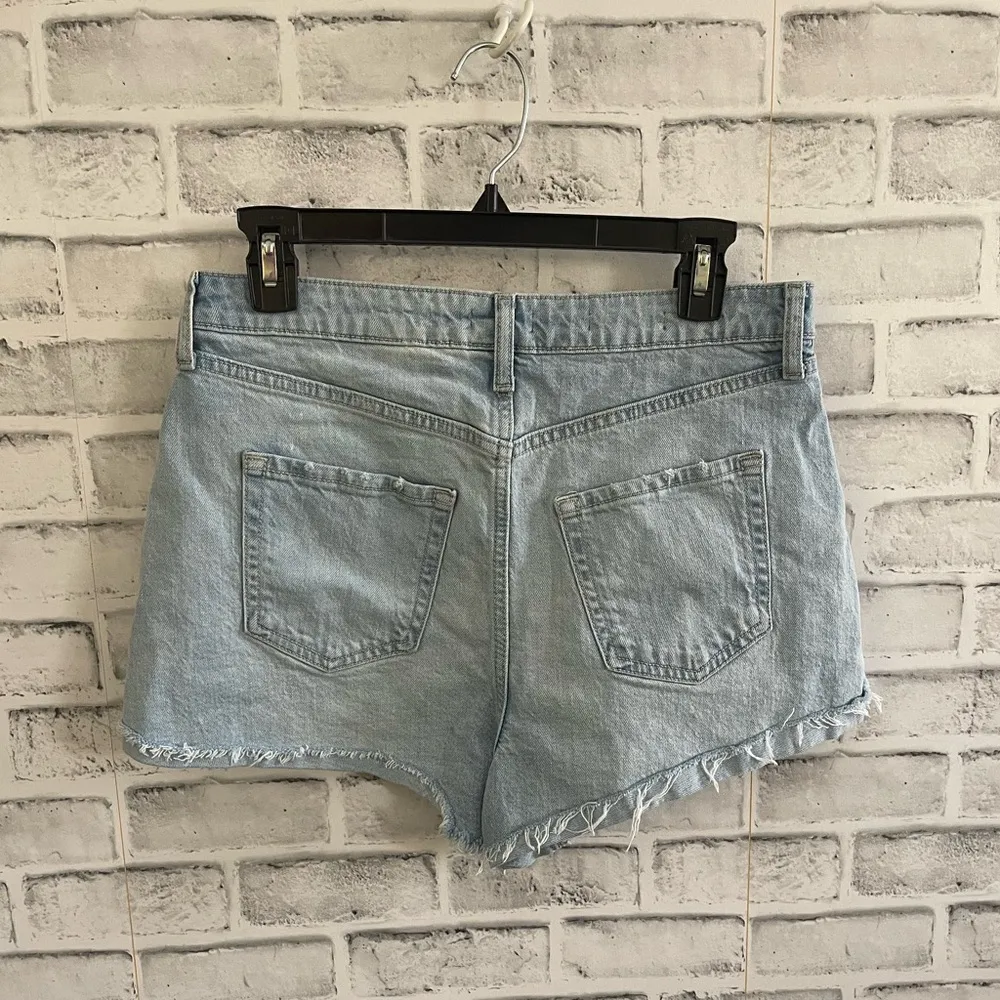 Women’s Wild Fable light wash Jean shorts high rise rolled cuff 8 - Image 2