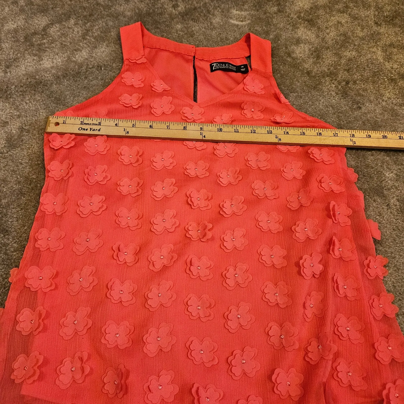 7th Avenue Size Extra Small XS Tank Top Blouse 3D Flowers Coral Color Pink - Image 8