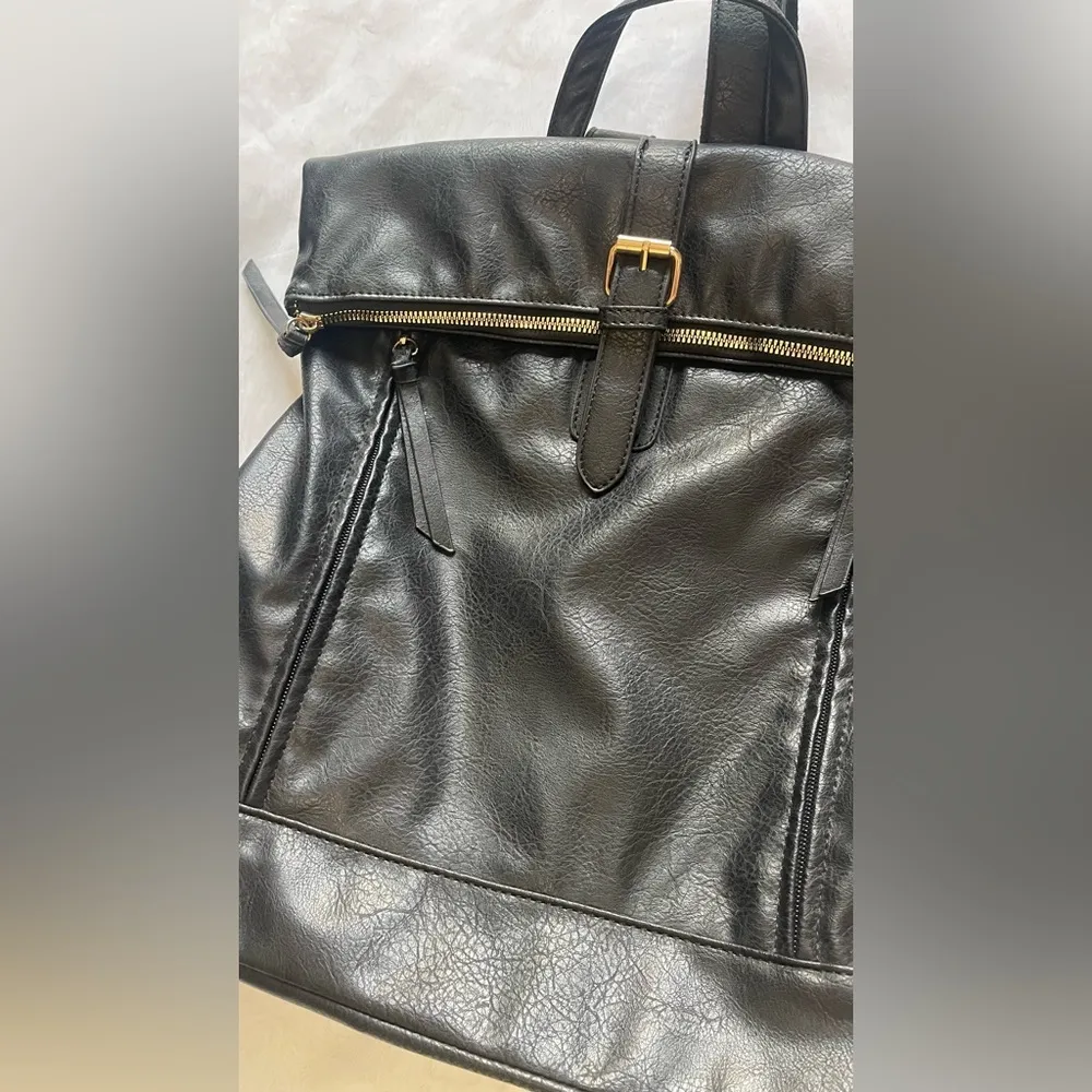 Black Backpack with Fold - Image 3