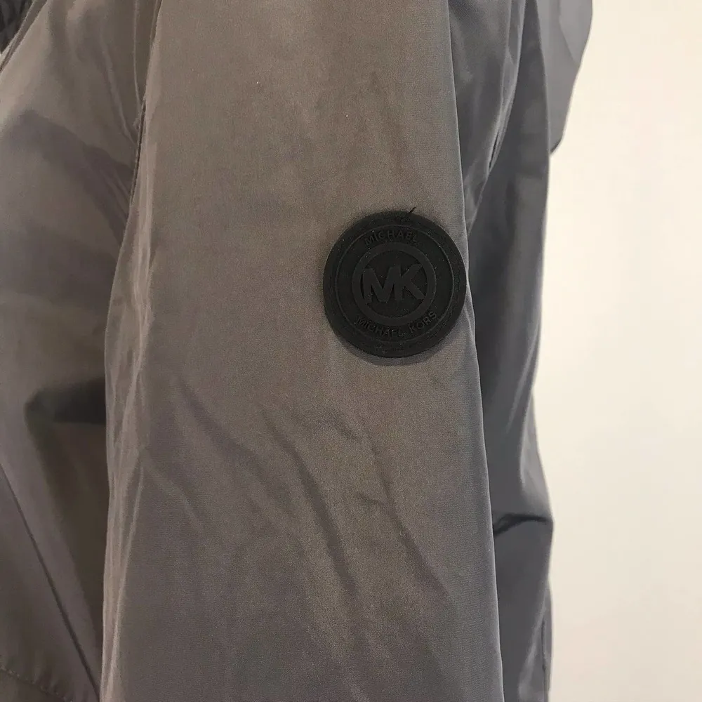 NWT MICHAEL Michael Kors Plush Lined Windbreaker - Image 5