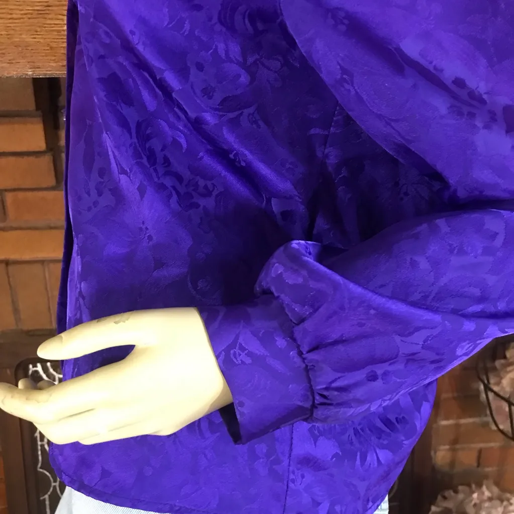VINTAGE 1980'S PETITES BY ANN HILL PURPLE BROCADE BLOUSE (MP) Size undefined - Image 8
