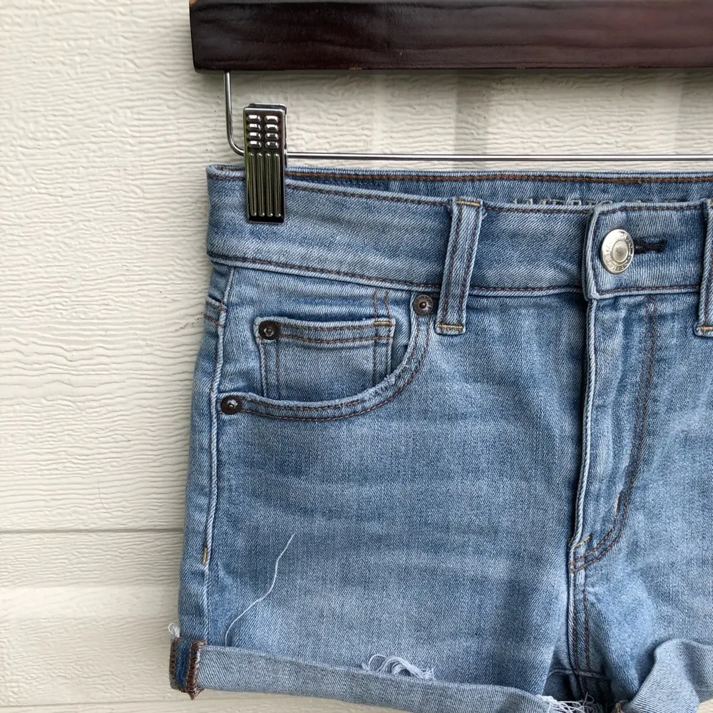 American Eagle Womens Shorts Denim Jean Blue Hi-Rise Cut Off Boho Size 4 - Image 4
