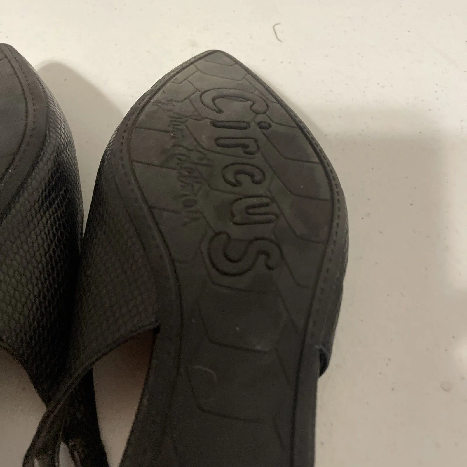 Circus by Sam Edelman Circus Sam Edelman Black Textured Pointed Toe Slingback Flats 7 - Image 10