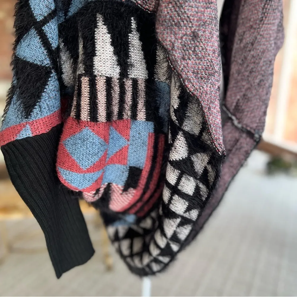 MaxSport Cardigan Cocoon Sweater Southwestern Black Multi NWOT S/M Fuzzy Boho Size undefined - Image 16