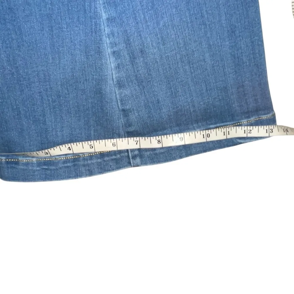 Women's Blue Flared Jeans - Image 9