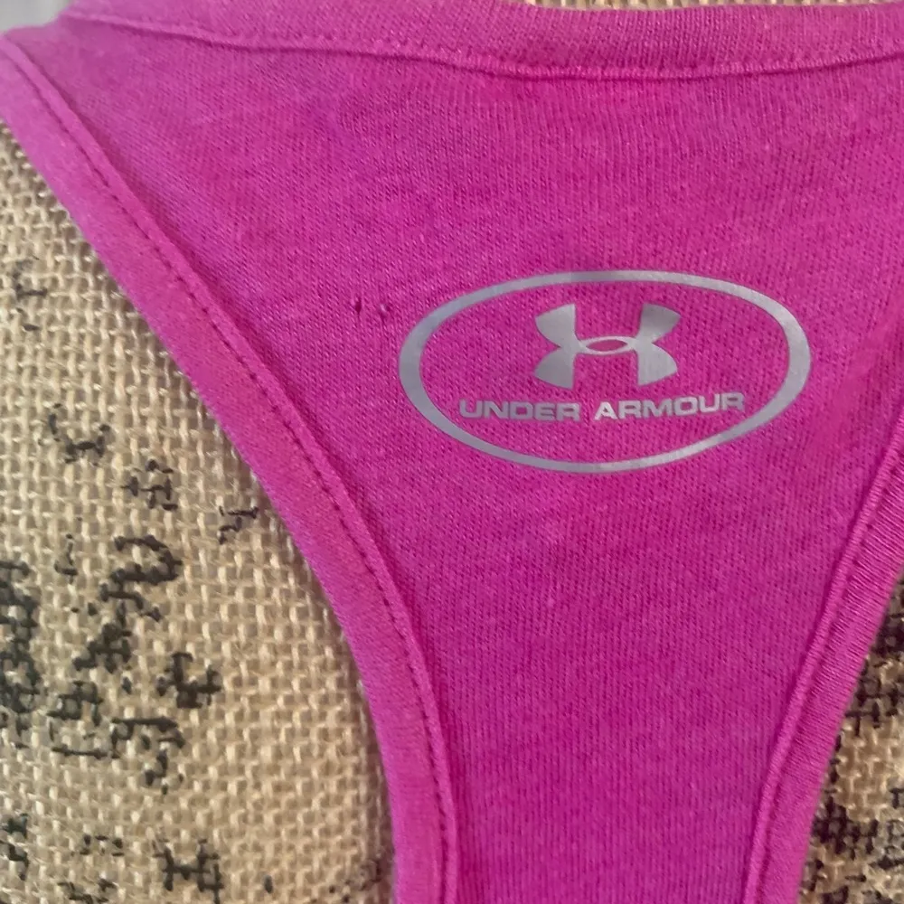 Under Armour  Tank - Image 6