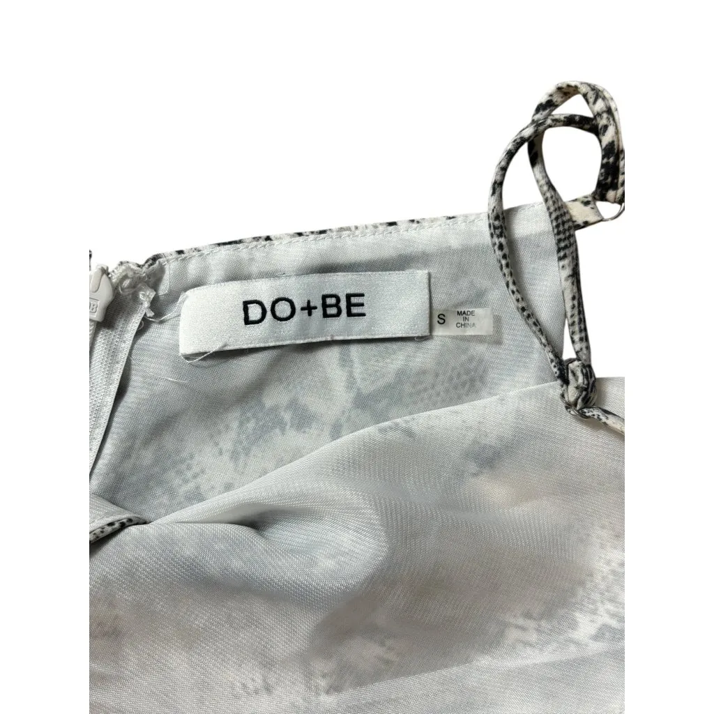 DO+BE Women's Monochrome Snakeskin Sleeveless Top - Image 5