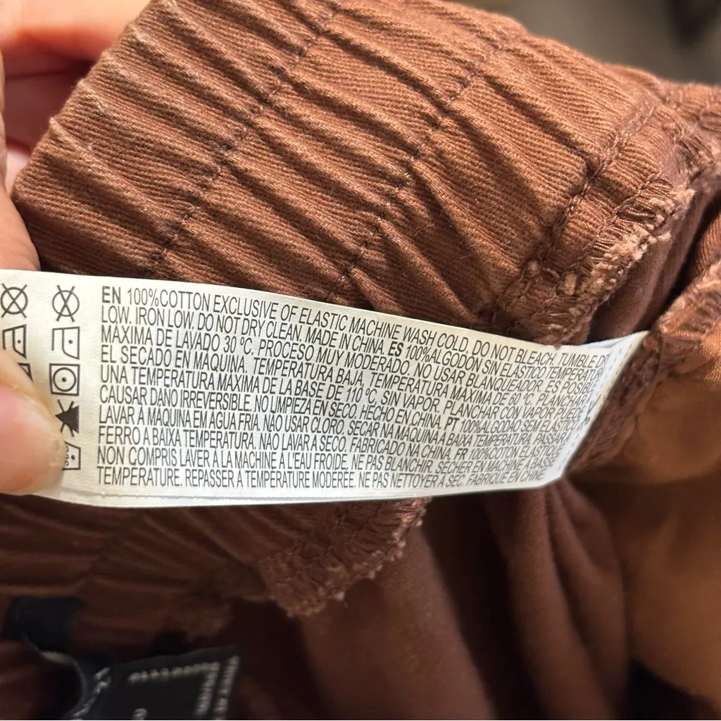 Forever 21 Women's Brown Cargo Joggers - Image 8